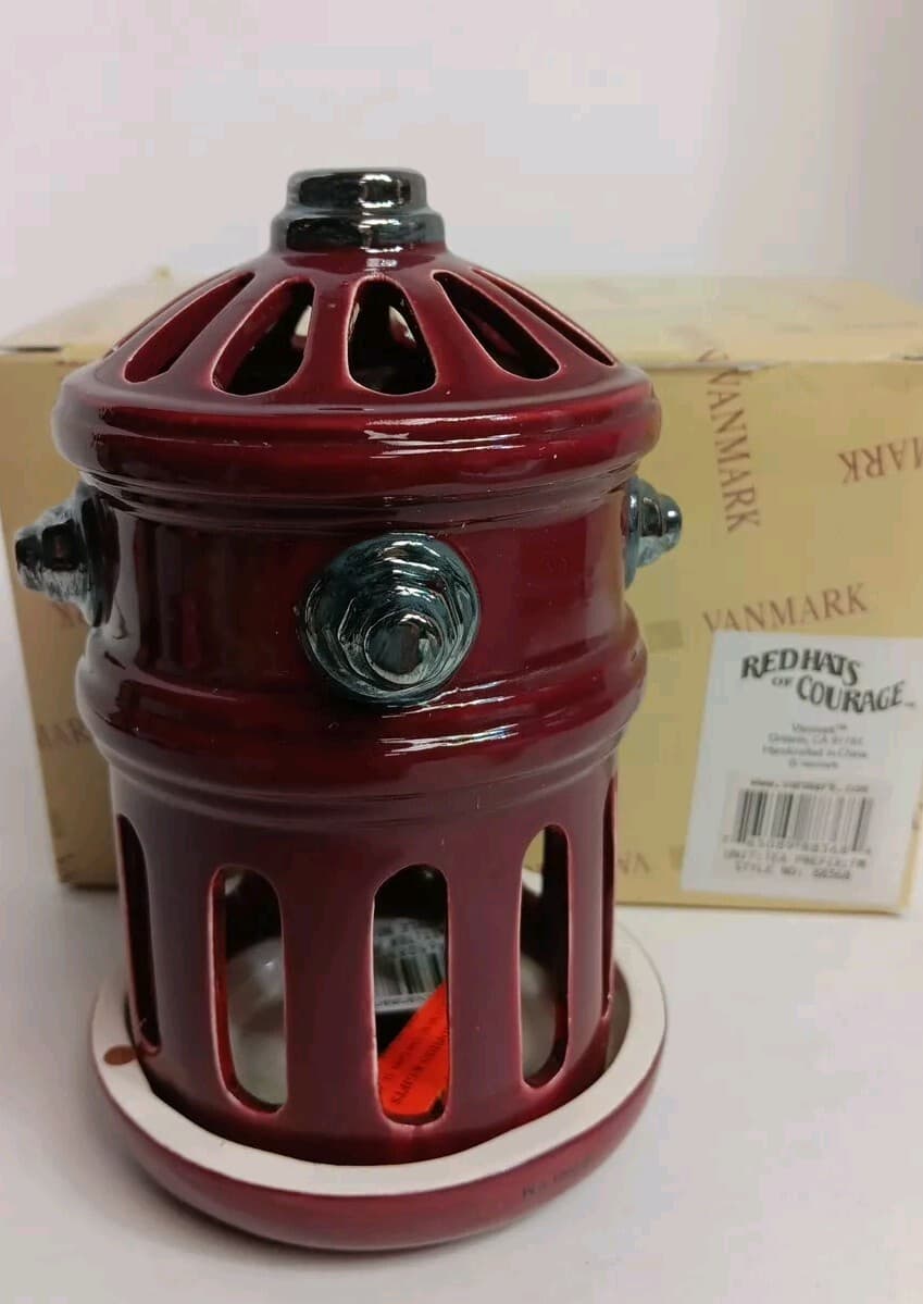 Vanmark Red Hats Of Courage Fire Hydrant 1998 Collectible Resin Candle Holder