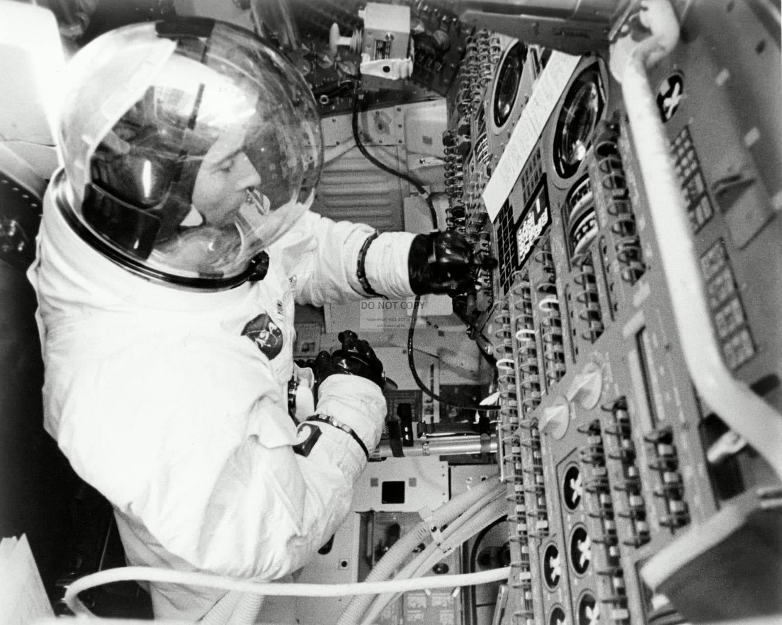 JOHN YOUNG APOLLO 10 ASTRONAUT IN COMMAND MODULE SIM - 8X10 NASA PHOTO (ZZ-611)