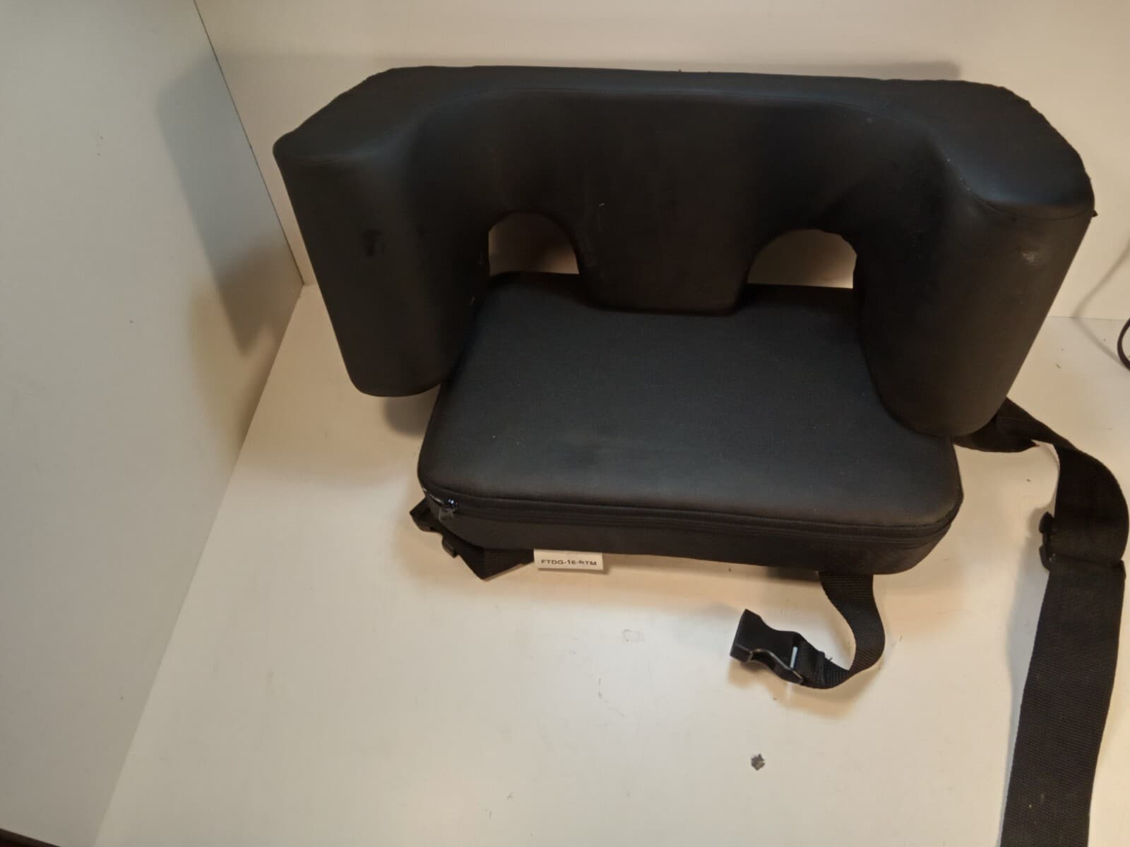 The Comfort Company Padded For Wheelchair Footrest Box, Tall with Separator ML1