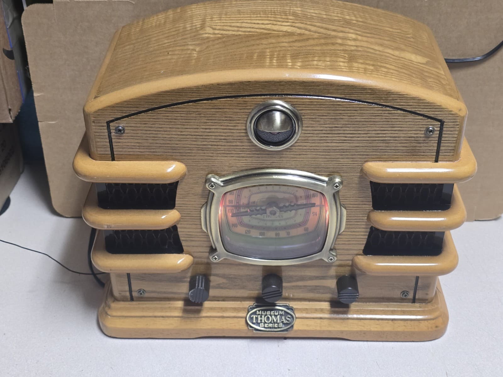 Thomas Radio Museum Series TPC-1050 AM-FM CASSETTE * FULLY TESTED & WORKING!