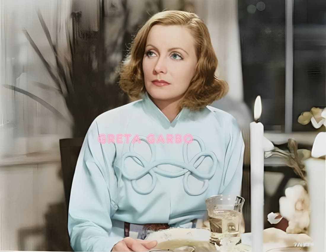 GRETA GARBO #330 BEAUTIFUL COLORIZED PHOTO 11 X 8.5 SHIPS FREE