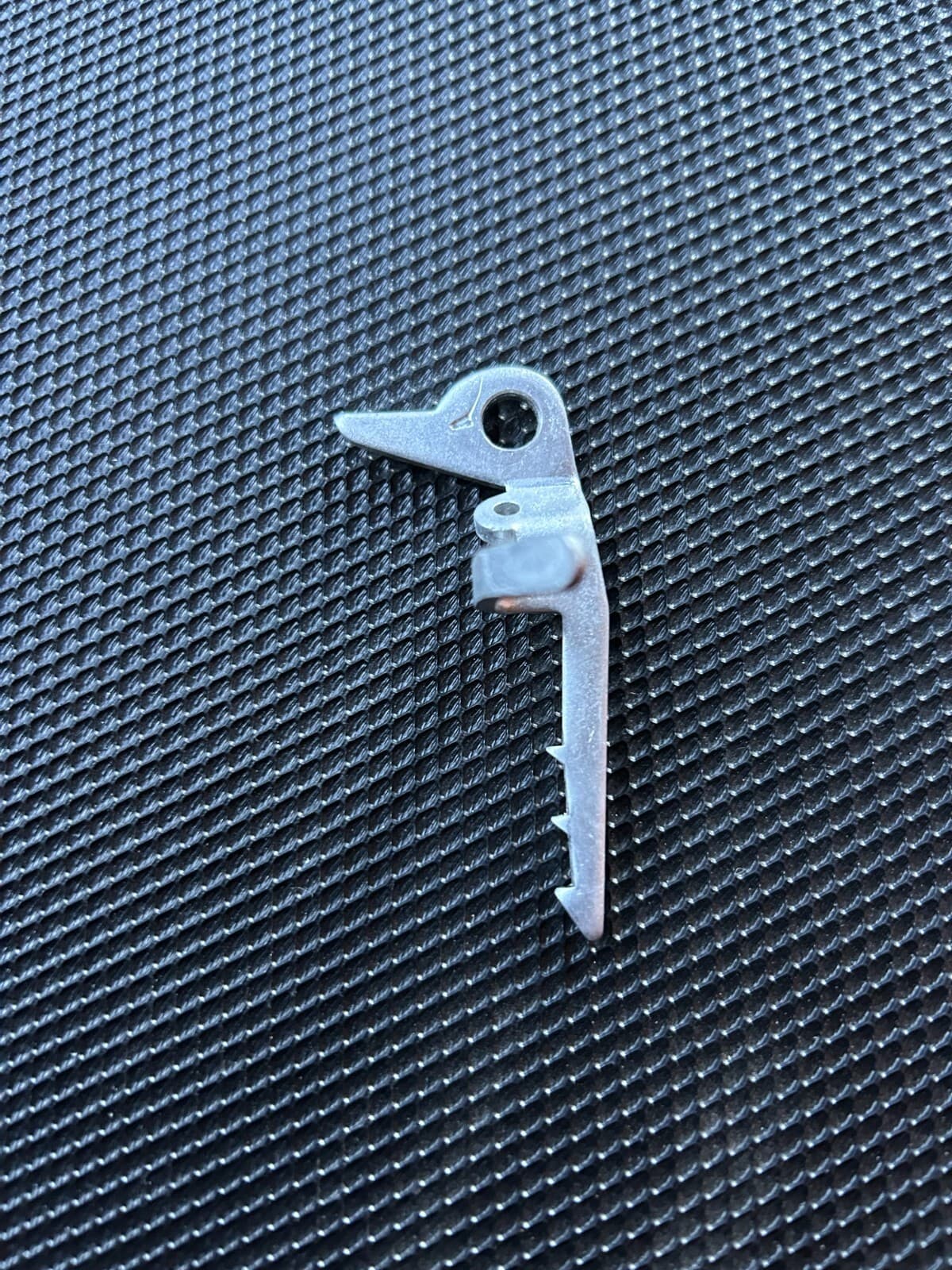 Mills Slot Machine - Coin Advance Bar Locking Lever