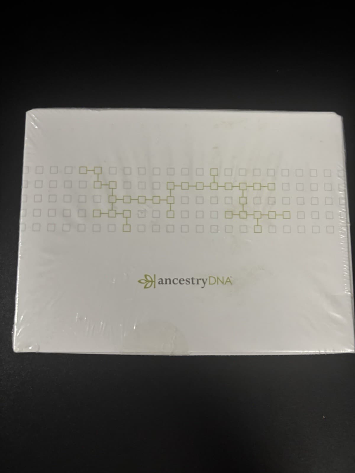 Ancestry DNA Kit Family Tree Genetic Testing 2013 BRAND NEW FACTORY SEALED !!!