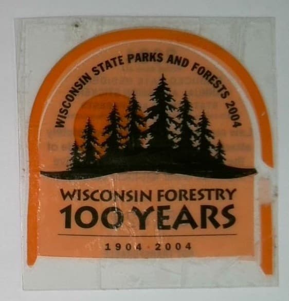 2004 Wisconsin Reduced Rate State Parks & Forests Pass Vintage Admission Sticker