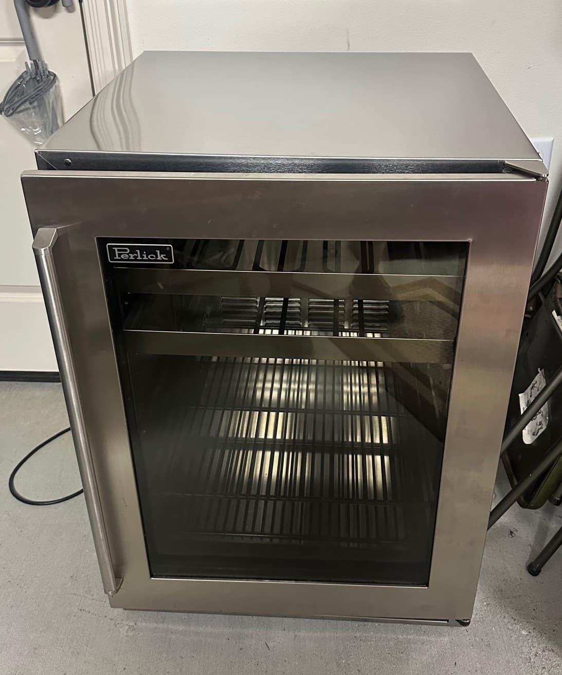 PERLICK Signature Series 24" Undercounter Wine Cooler Fridge - HP24BS-3-3R