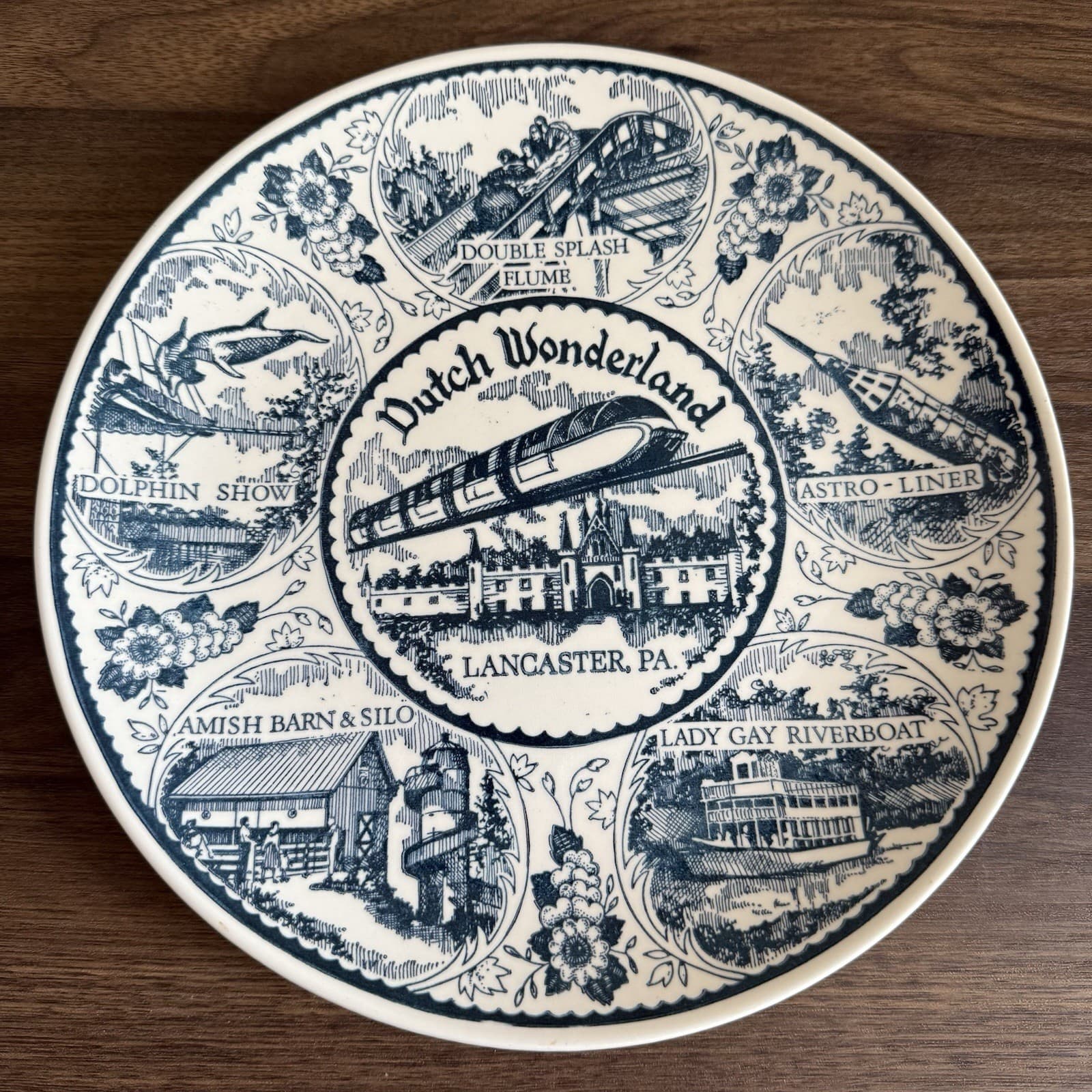 Vintage Lancaster PA Dutch Wonderland Souvenir Plate Ironstone 10" Blue MCM USA