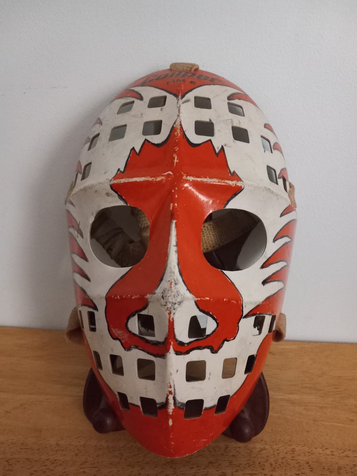 Cooper HM6 Vintage Hockey Goalie Mask