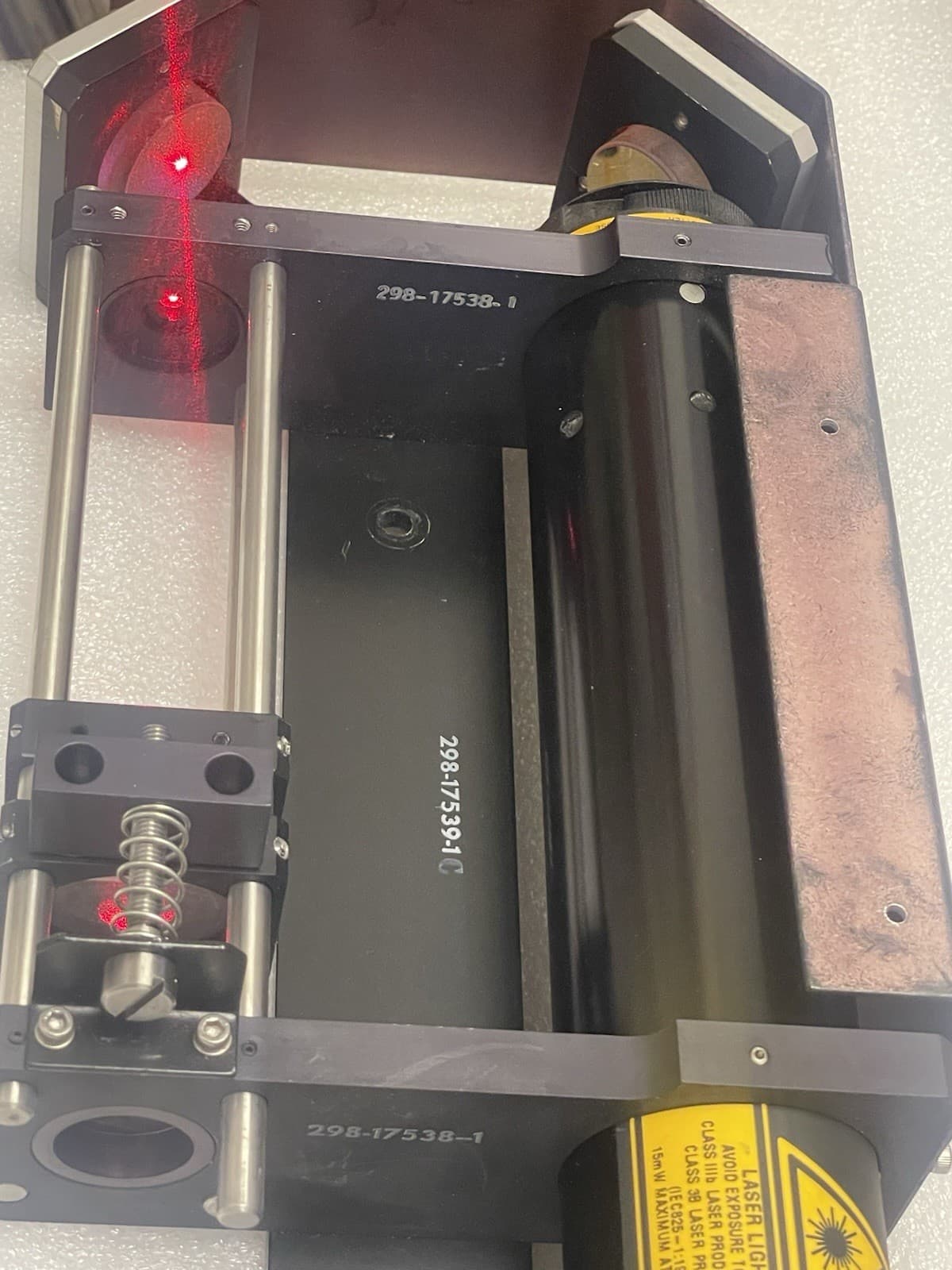 Melles griot 05-LHR-171 CO2 Laser module with optics. and power supply.