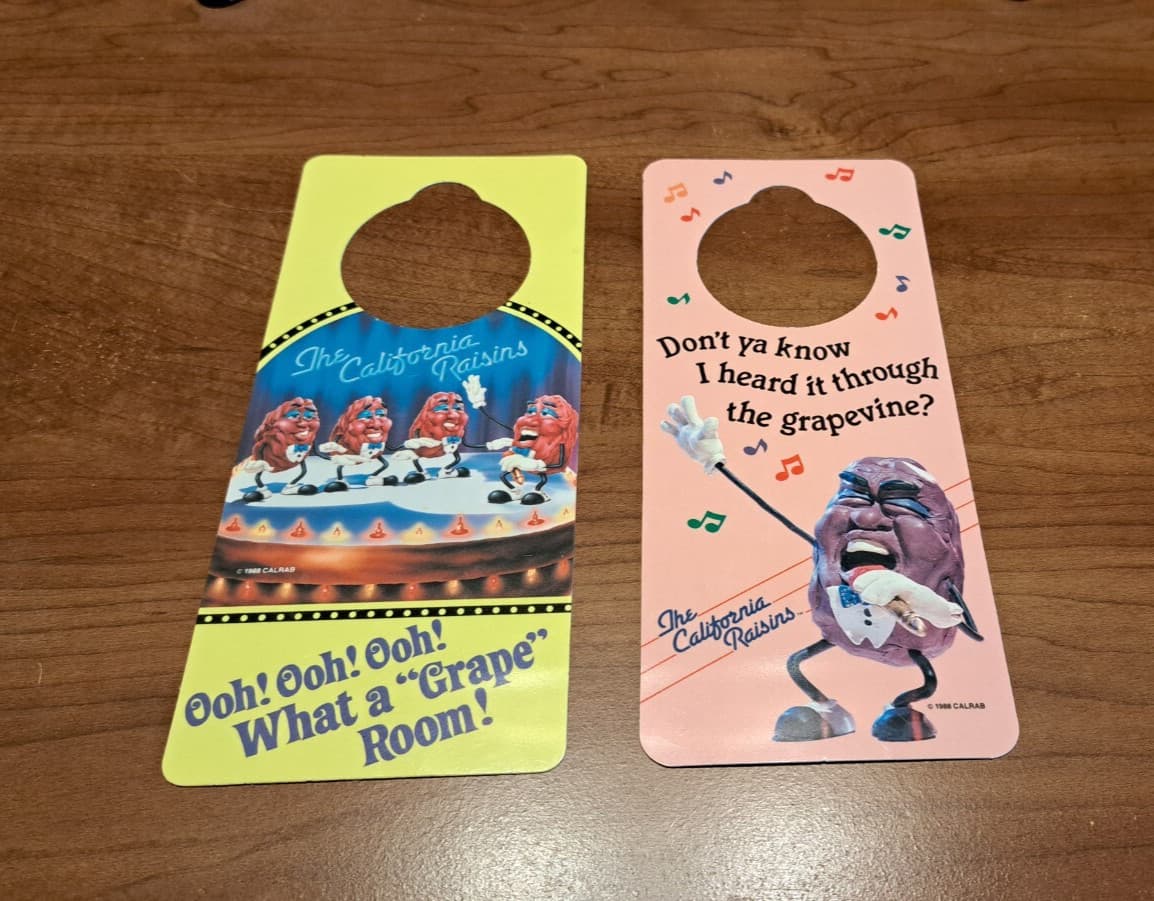 (2) California Raisins Door Hanger Please Do Not Disturb signs 1988 vintage