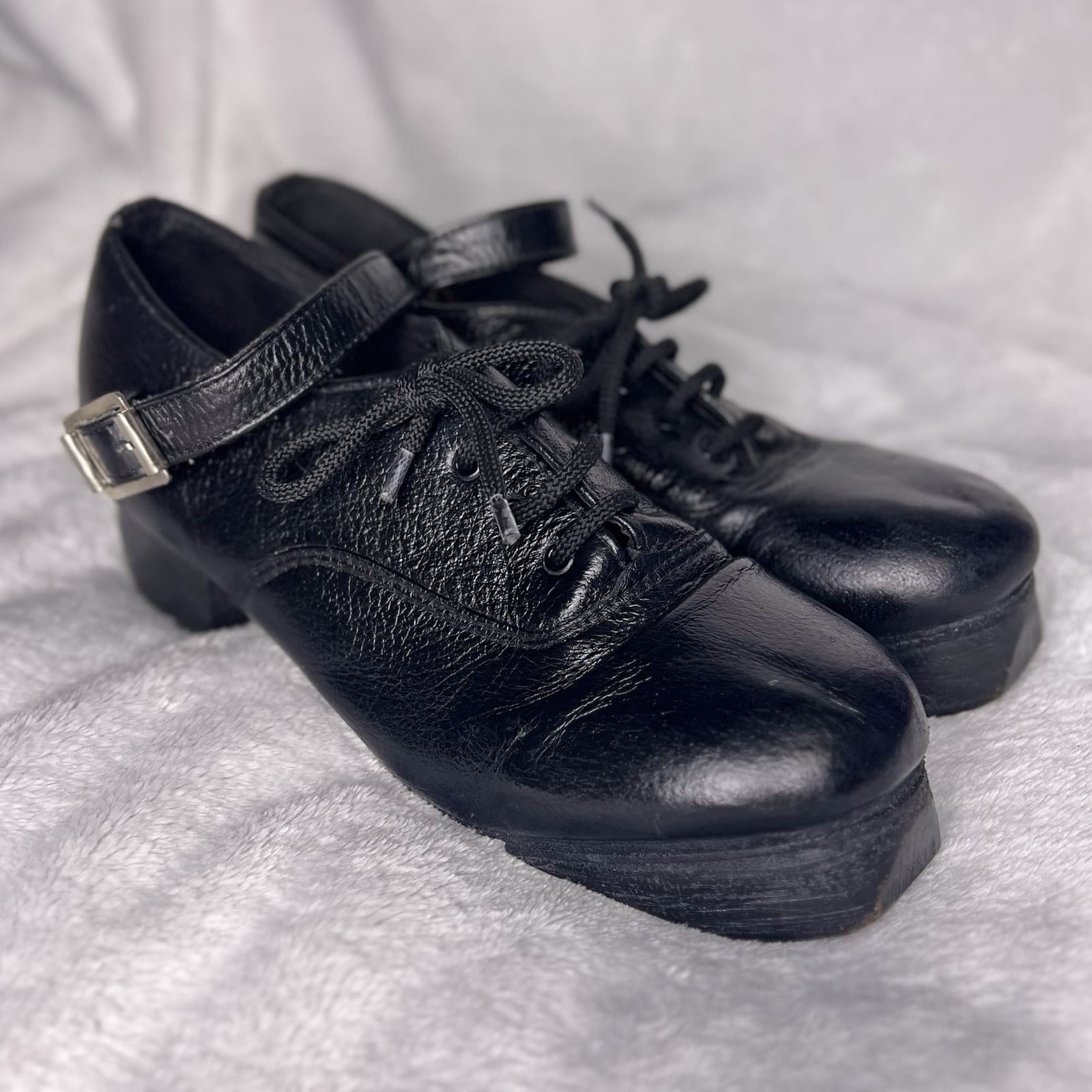 Unbranded Traditional Irish River Dance Heeled Shoes Genuine Leather size 9.5