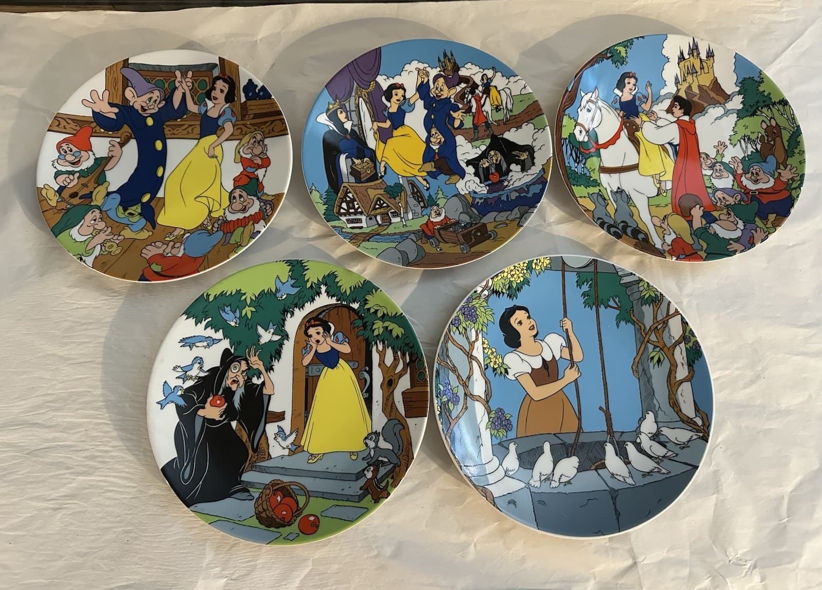 The Disney Collection Snow White Dwarfs First Edition Series Plates Lot of 5