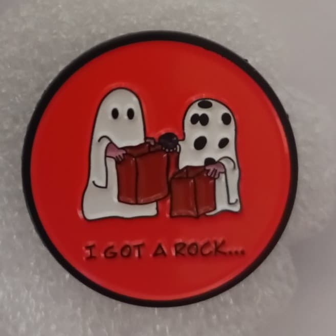 CHARLIE BROWN-ENAMEL PIN-SHIP ALL THE PINS YOU BUY FOR $4.99-VISIT OUR STORE