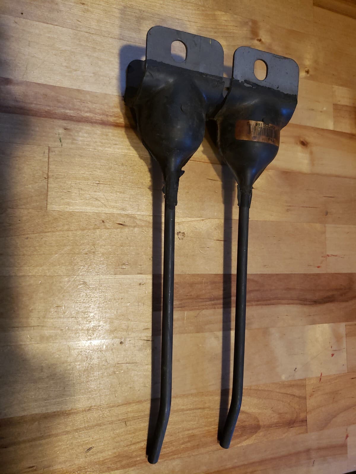 2 New Holland LH Rubber Mounted Hay Rake Tooth Teeth 216,256,258 65668