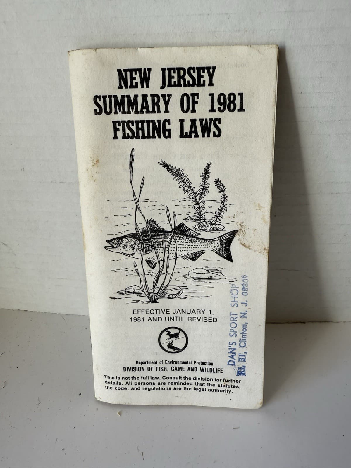 Vintage Booklet Of 1981 N.J. Fishing Laws