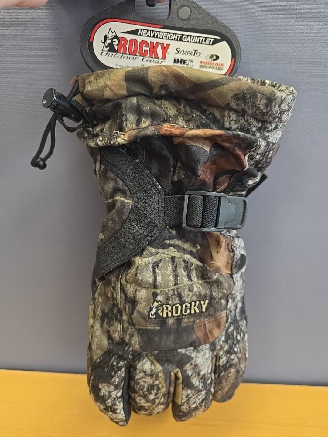 Rocky Outdoor Gear Heavyweight Gauntlet Waterproof Camo Gloves XL NWT Hunting