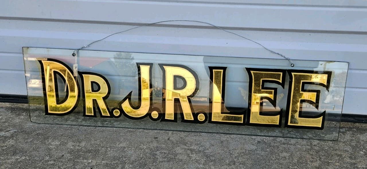 1920-1940s Antique Reverse Painted Glass Doctor Sign Vintage