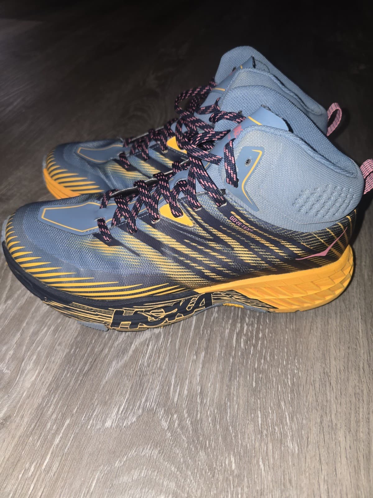 Hoka Speedgoat Mid 2 Goretex Waterproof Hiking Trail Running Shoes Sz 9.5