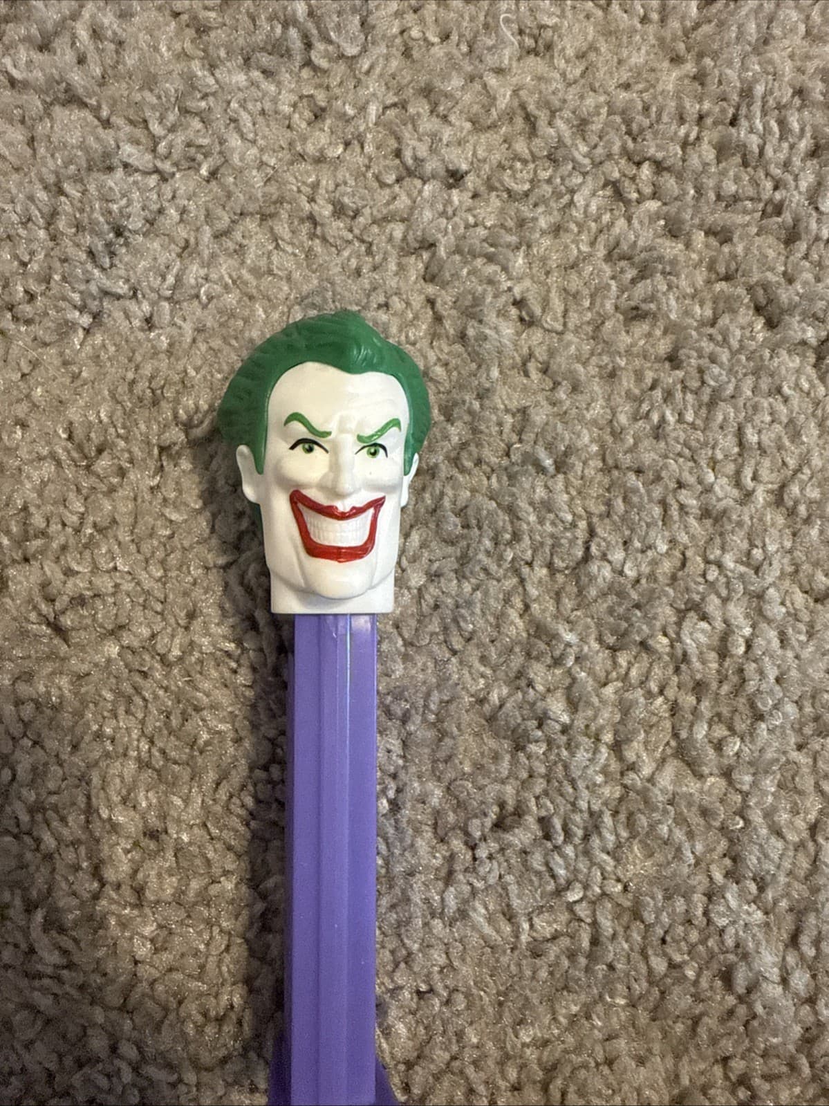 DC Comics Retired Joker PEZ Dispenser Nice!