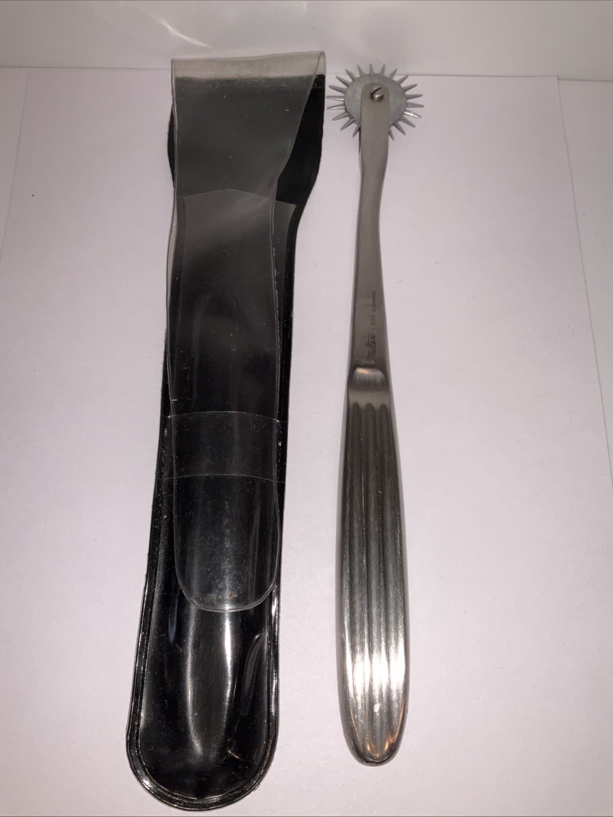 Miltex 1-226 Pin wheel neurology sensory physio medical diagnostic Germany