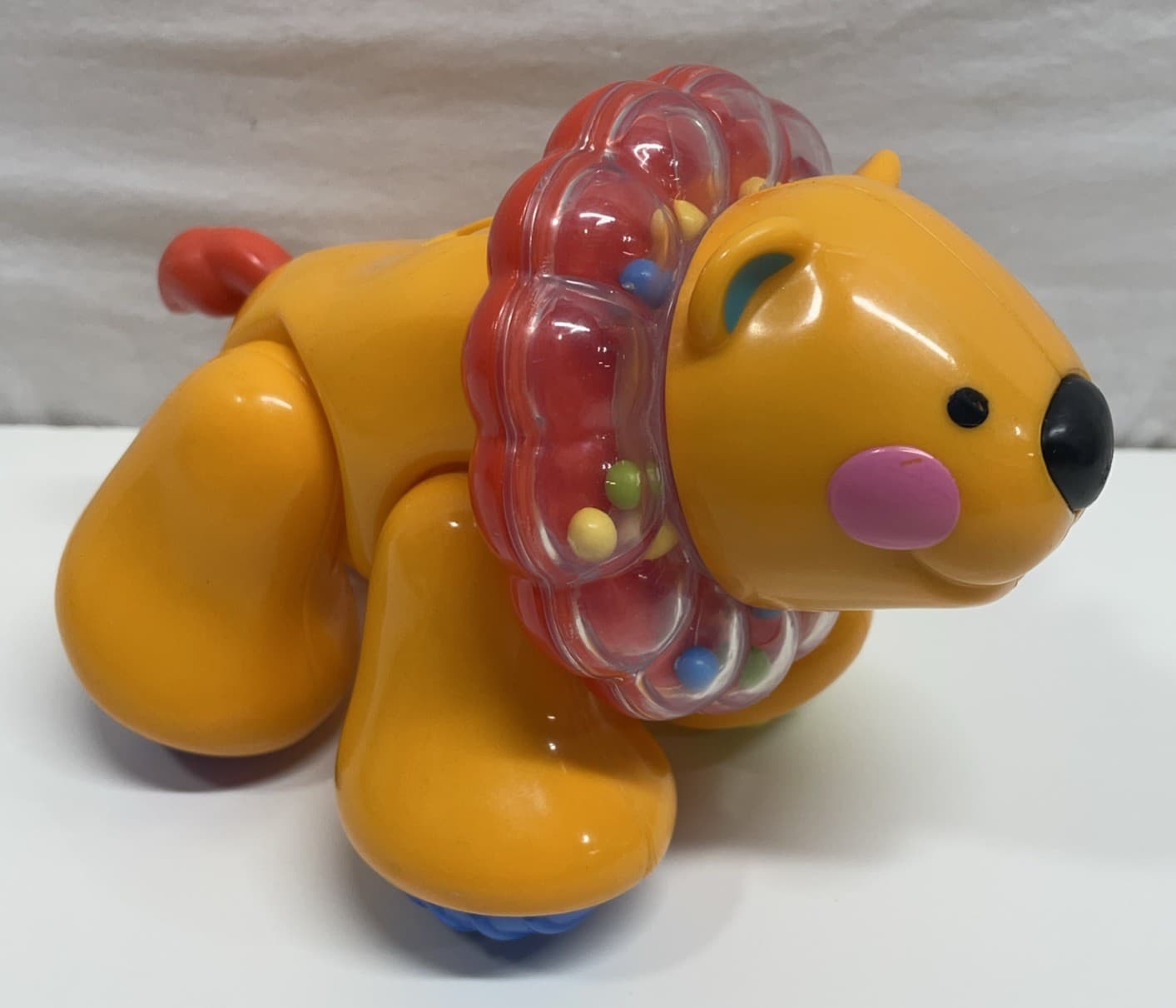 Fisher Price Amazing Animals Lion With Clicking Lion Mane Toy Figure