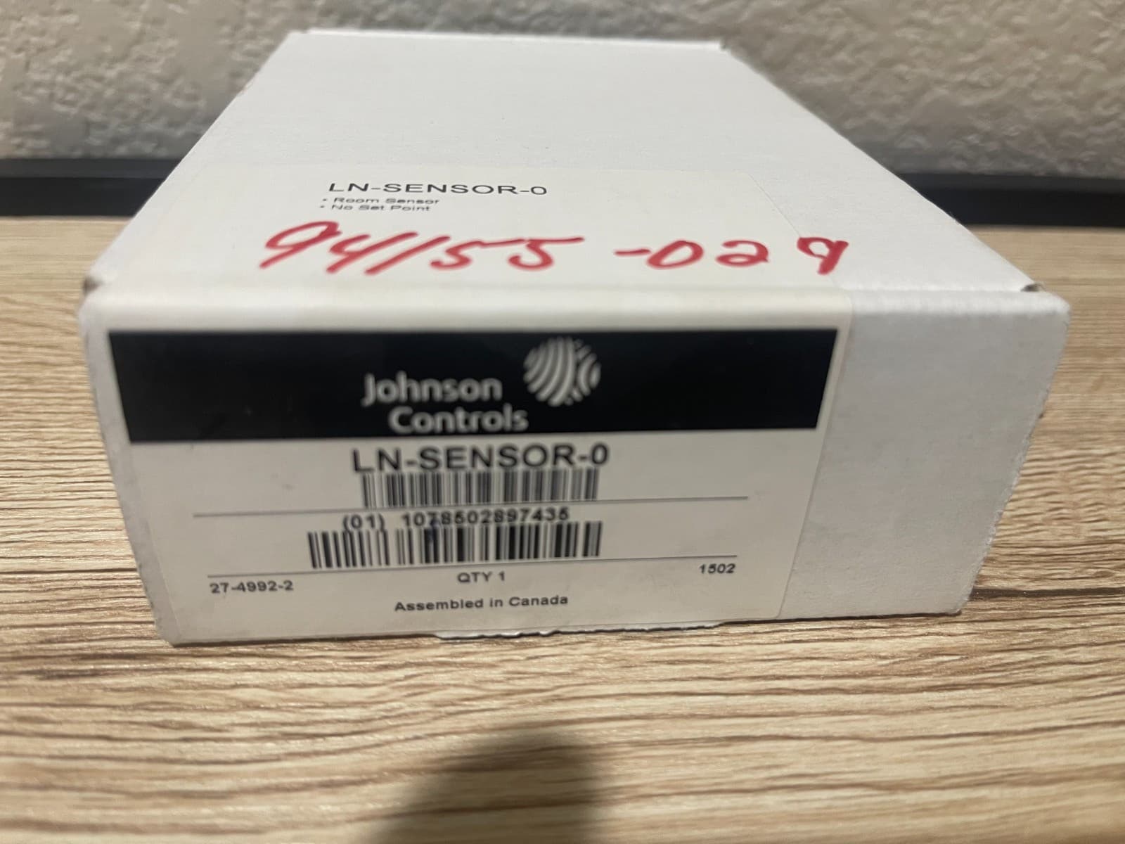 Johnson Controls metasys LN-sensor-0 Room Sensor, brand new unopened Box