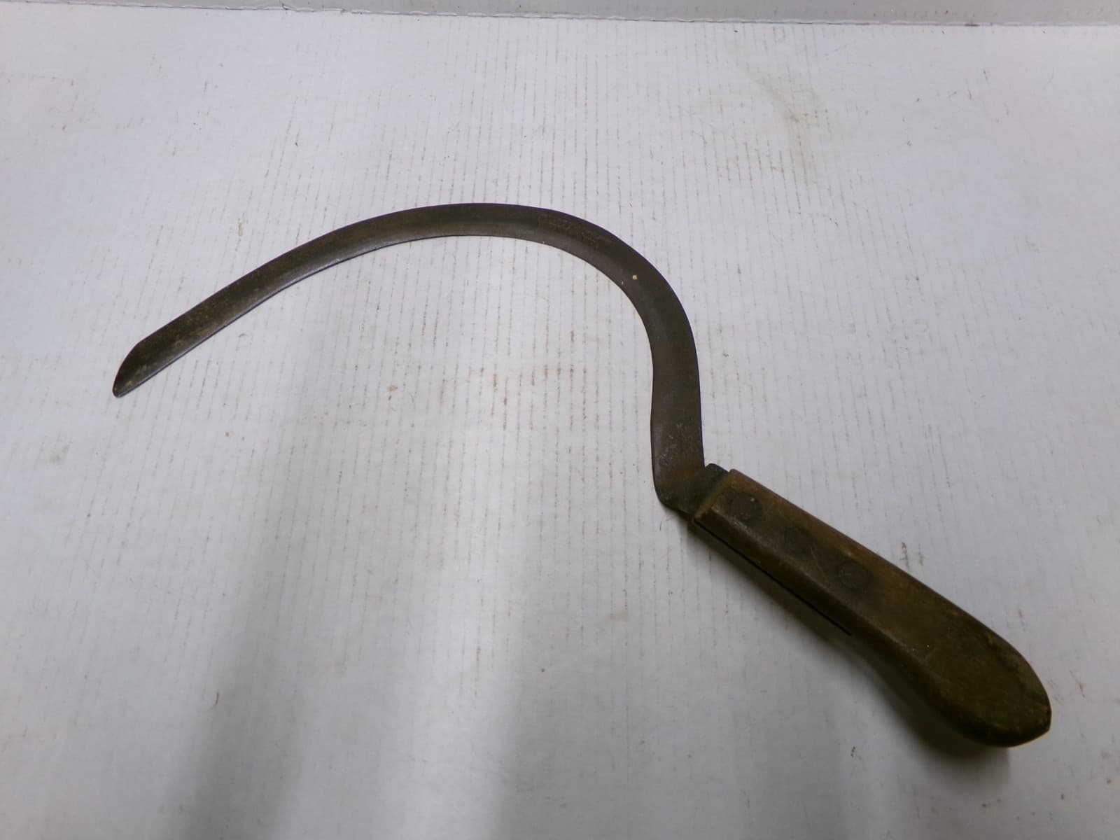Vintage Antique Village Blacksmith Farm Hand Scythe Sickle Rustic Hand Tool