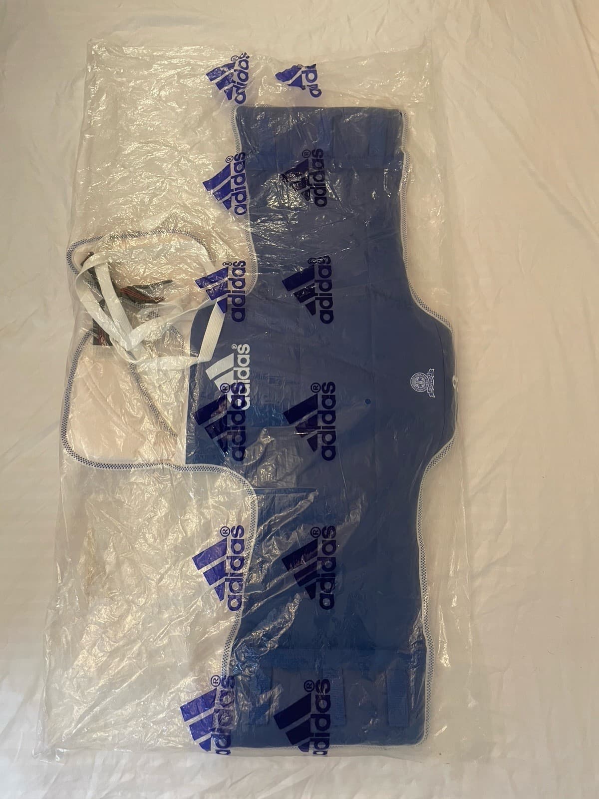 Size 3 Adidas Martial Arts Sparring Gear Taekwondo Chest Protector Pad