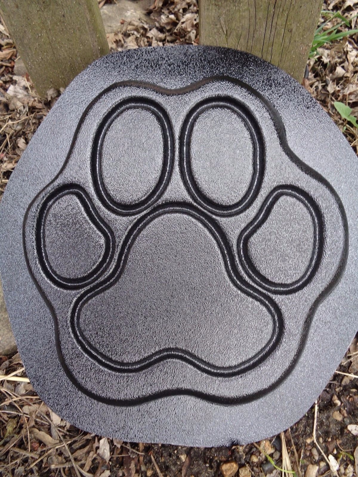 Dog paw plastic mold concrete plaster cement Pawprint mould 9.5" x 9.5" x .75"
