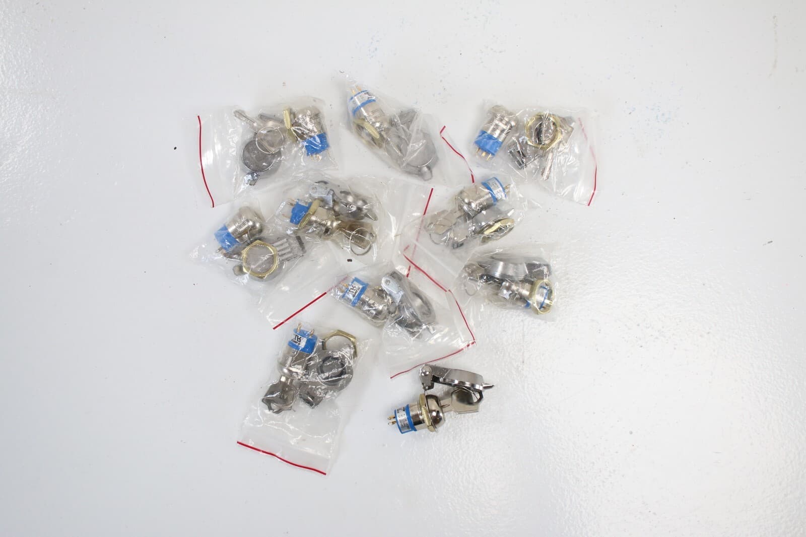 E-Switch KO-130 key lock switch lot of 10