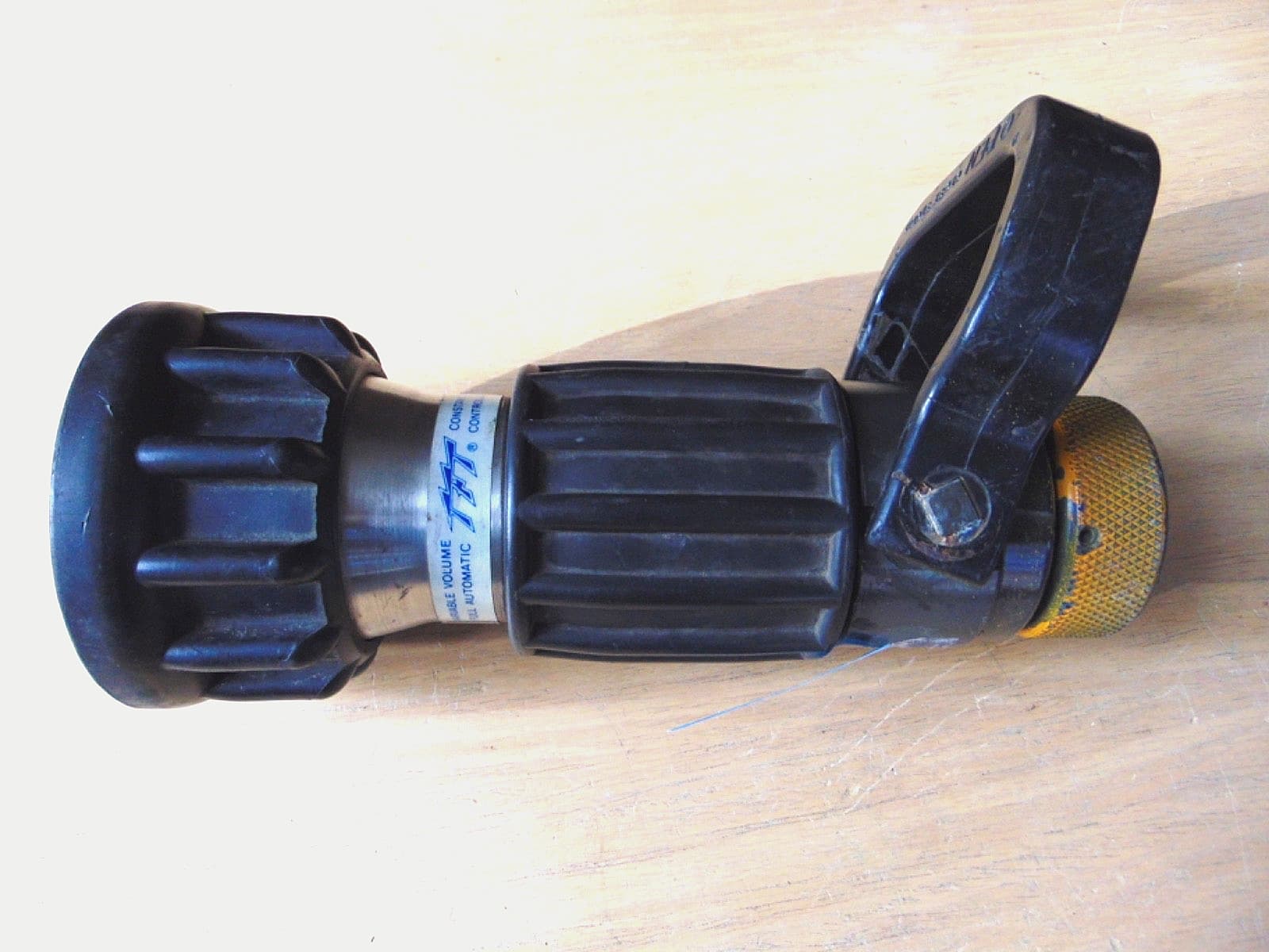 Task Force Tips TFT constant pressure controllable flow fire hose nozzle