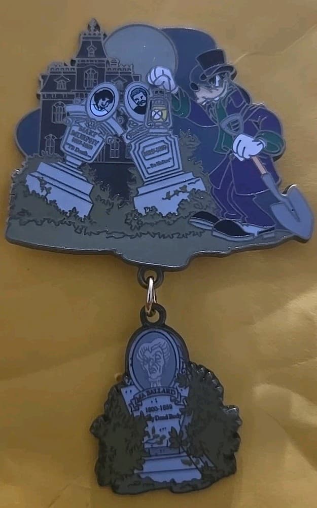 DLP Le 200 Goofy Phantom Manor Goofy Grave Digger Pin