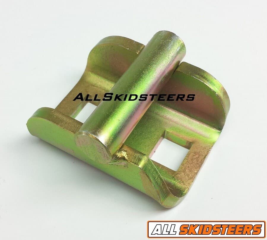 For Bobcat Back Door Striker Latch 751 753 763 773 7753 Skid Steer Rear