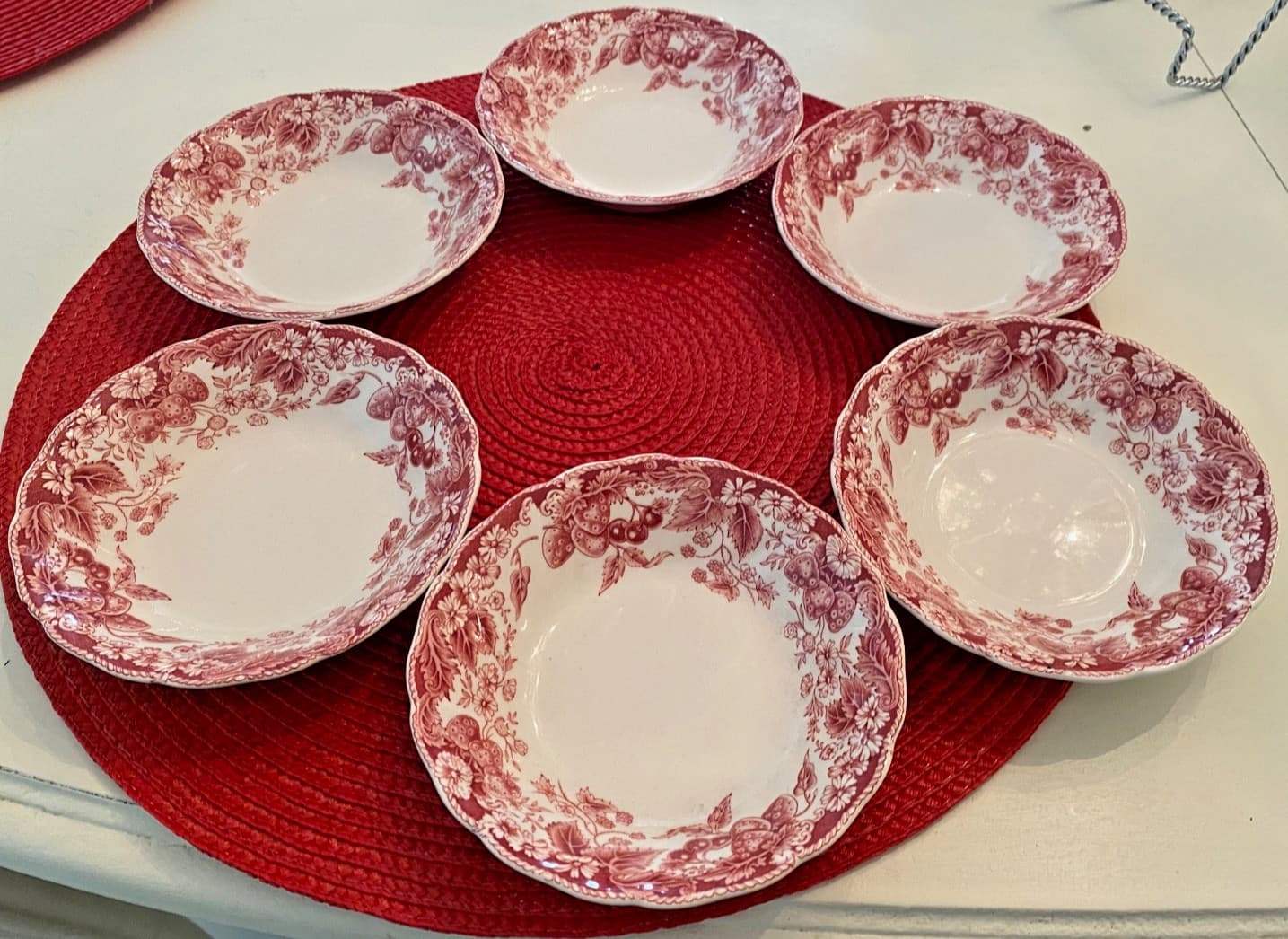 VINTAGE JOHNSON BROTHERS STRAWBERRY FAIR BERRY BOWLS