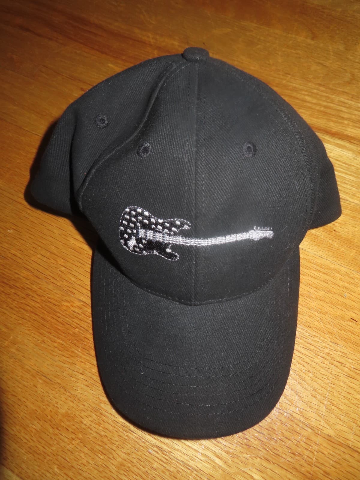 Vintage Blues Legend BUDDY GUY Guitar (Adjustable) Cap