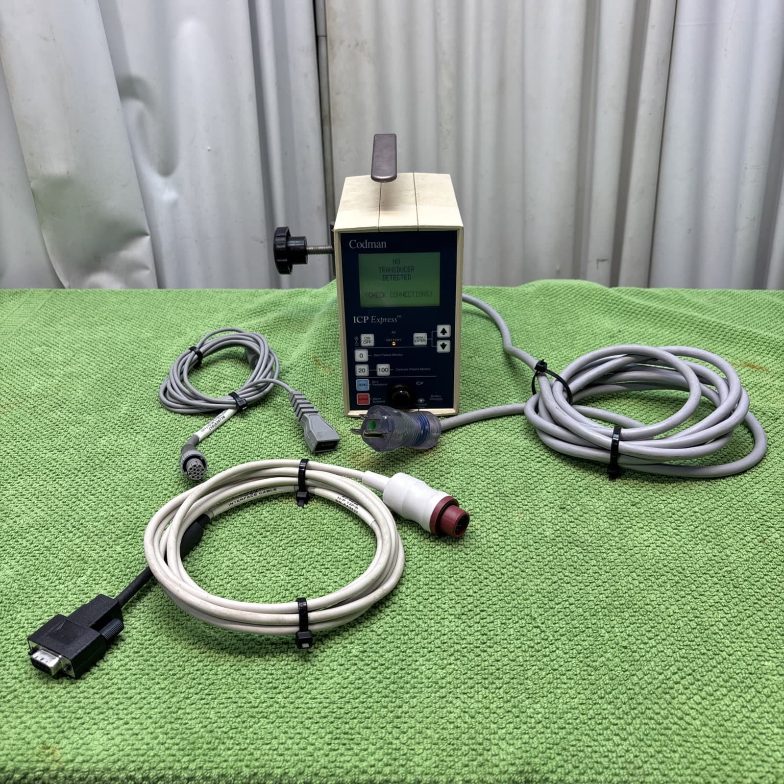 Codman ICP Express 82-6634 Monitor system with cable 82-6646 & Cable 82-6636