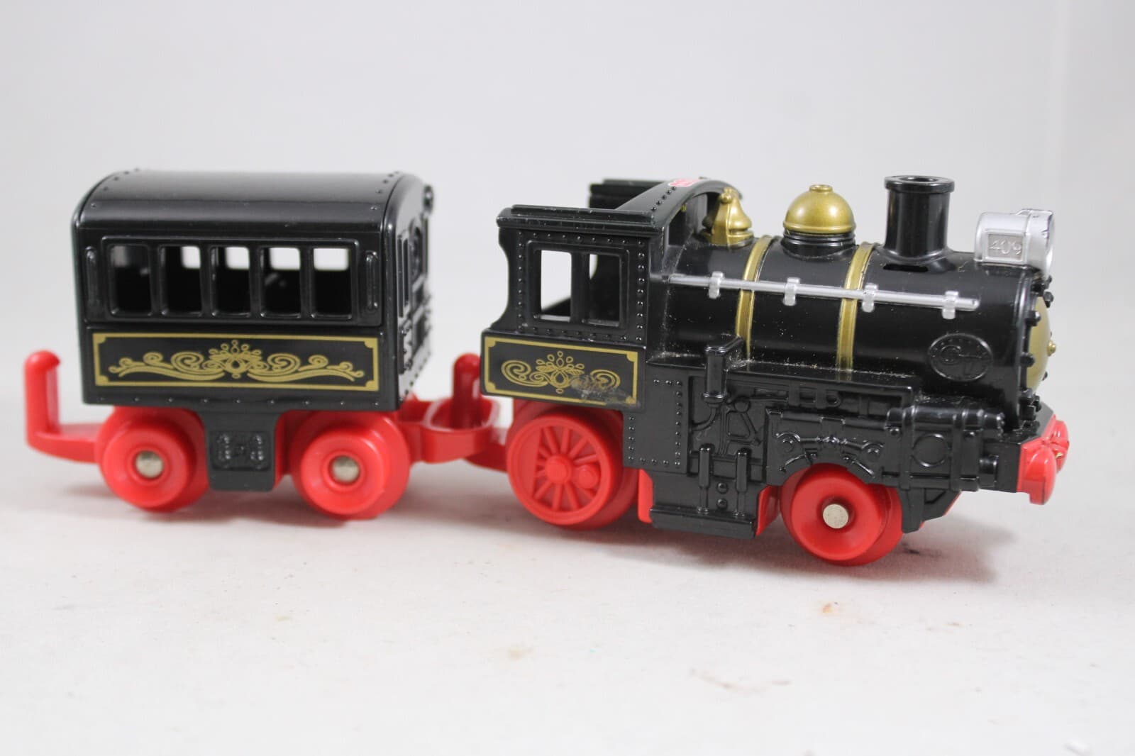 Fisher Price GeoTrax Most Generous Team Sheffield Jenkins Black Engine & Car