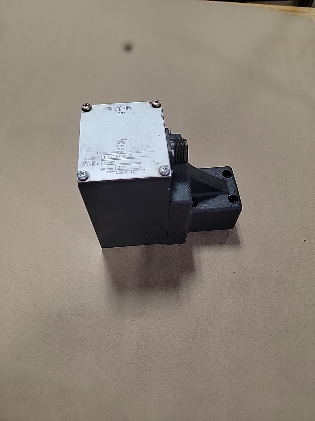 EATON-VICKERS EHST-3-FVF-40 Pressure Relief Valve, Used, Free Shipping