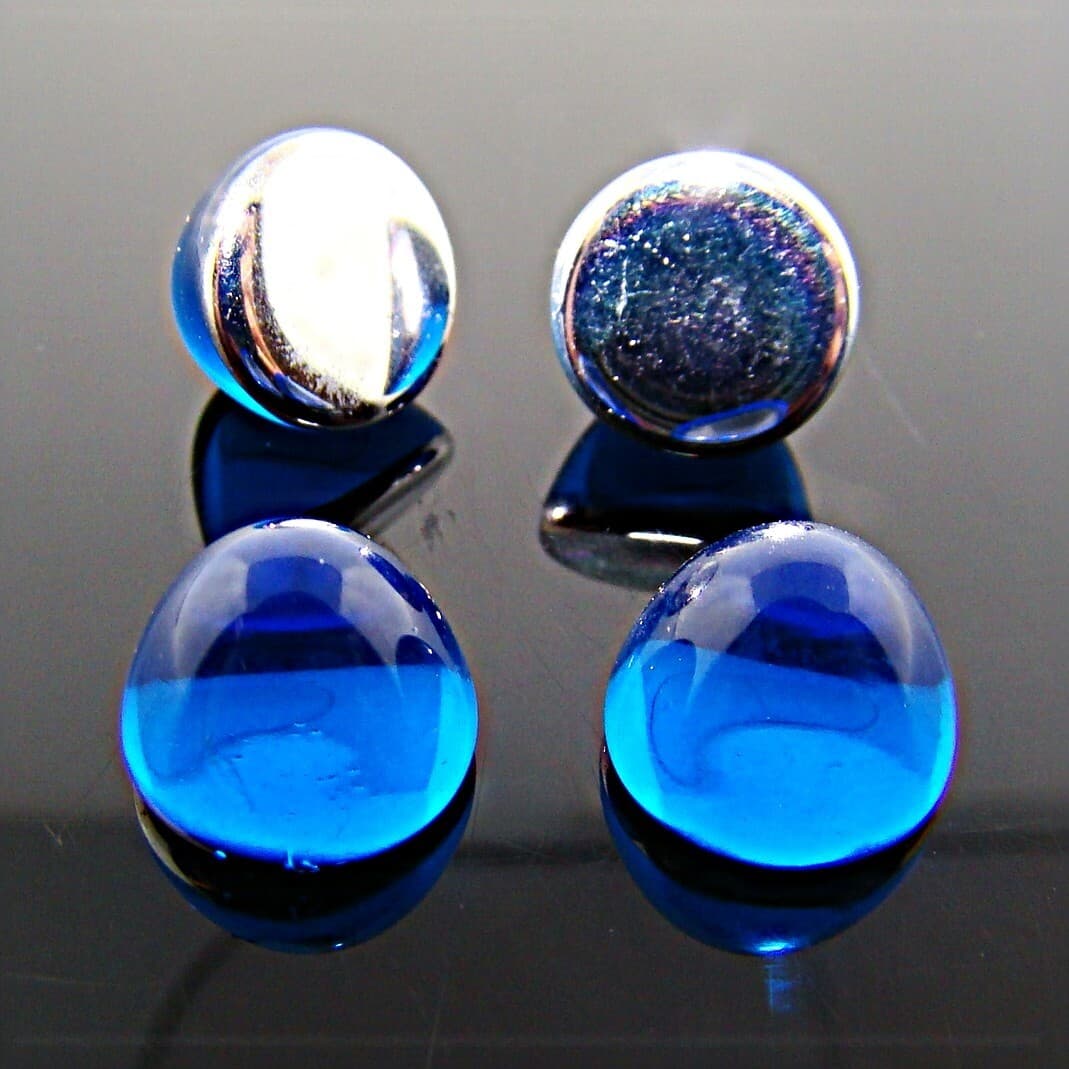 36 VINTAGE SAPPHIRE ACRYLIC 9mm. HIGH DOME ROUND CABOCHONS 7141