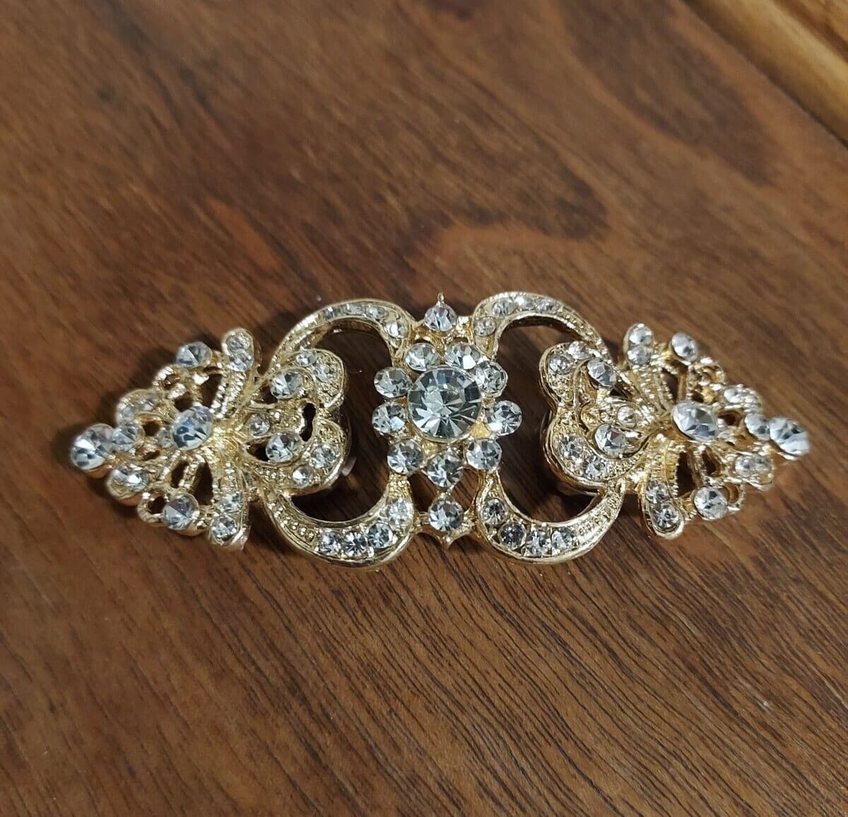 Gold Magnetic Collar brooch, Hunt Seat, Stock tie pin, Cravat. Victorian brooch