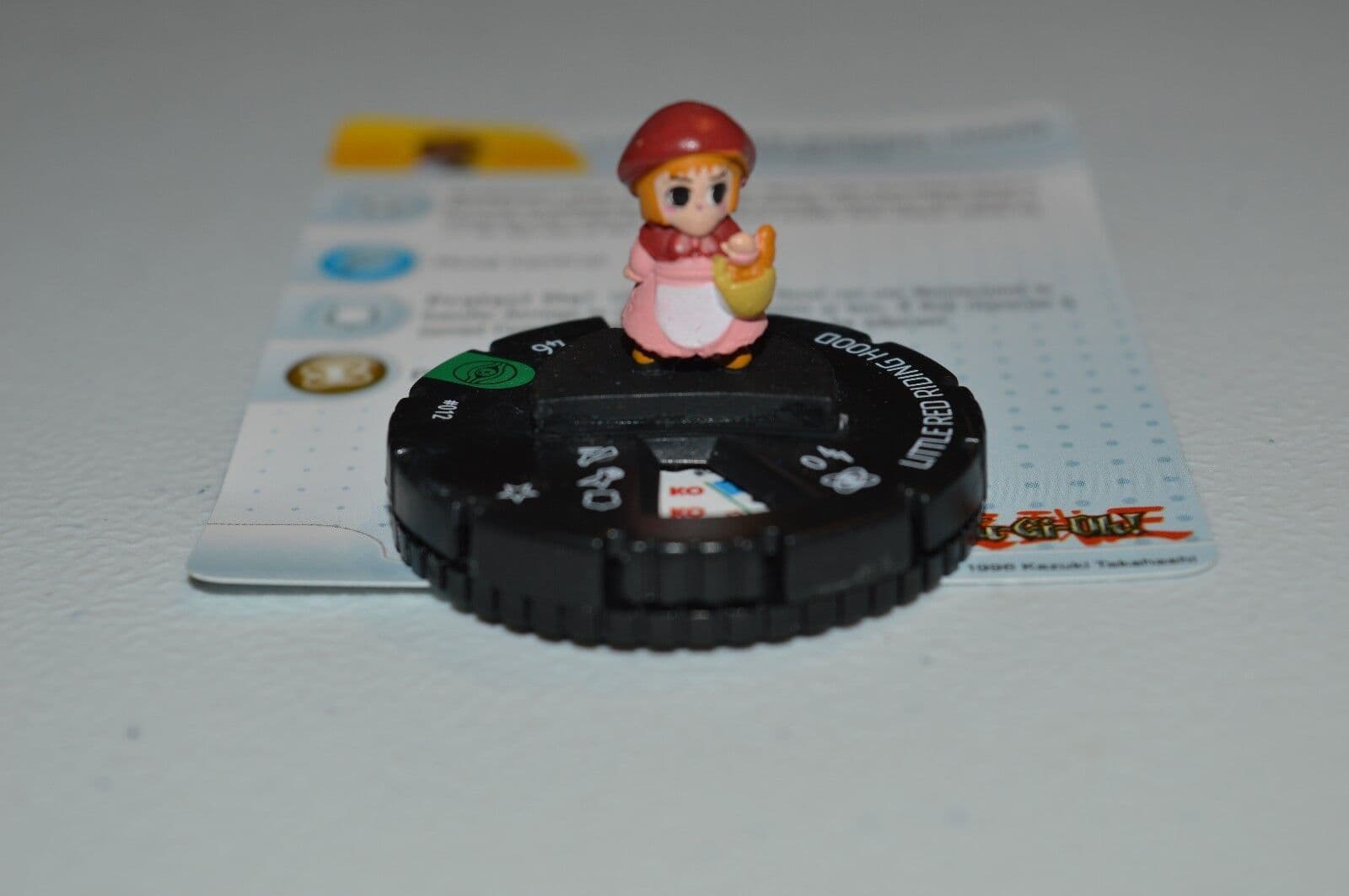WizKids Heroclix YuGiOh! Series 2 012 Little Red Riding Hood Uncommon