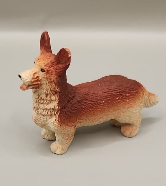 Safari LTD Corgi Dog 1.5"