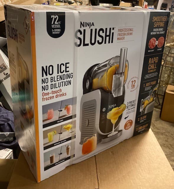 NEW - Ninja Slushi FS300 72oz Professional Frozen Drink Maker
