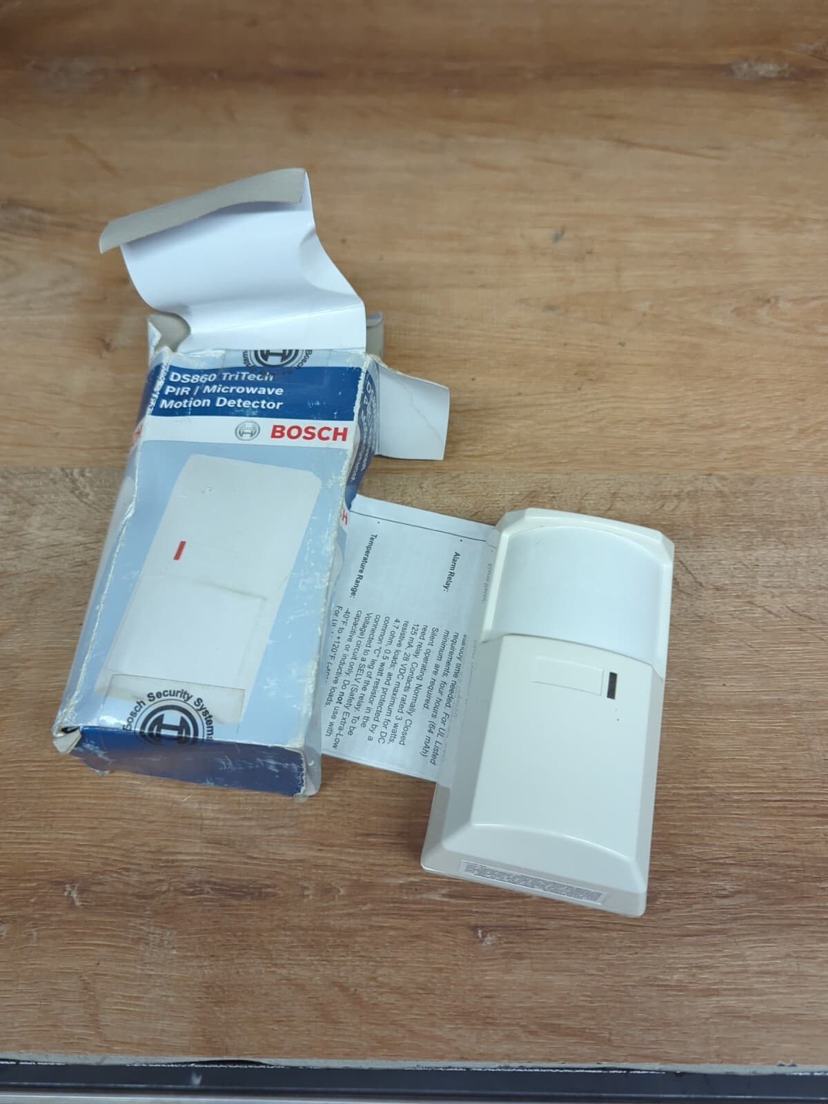 Bosch TriTech PIR/Microwave Detector Model DS860 10.525GHz FACTORY SEALED!