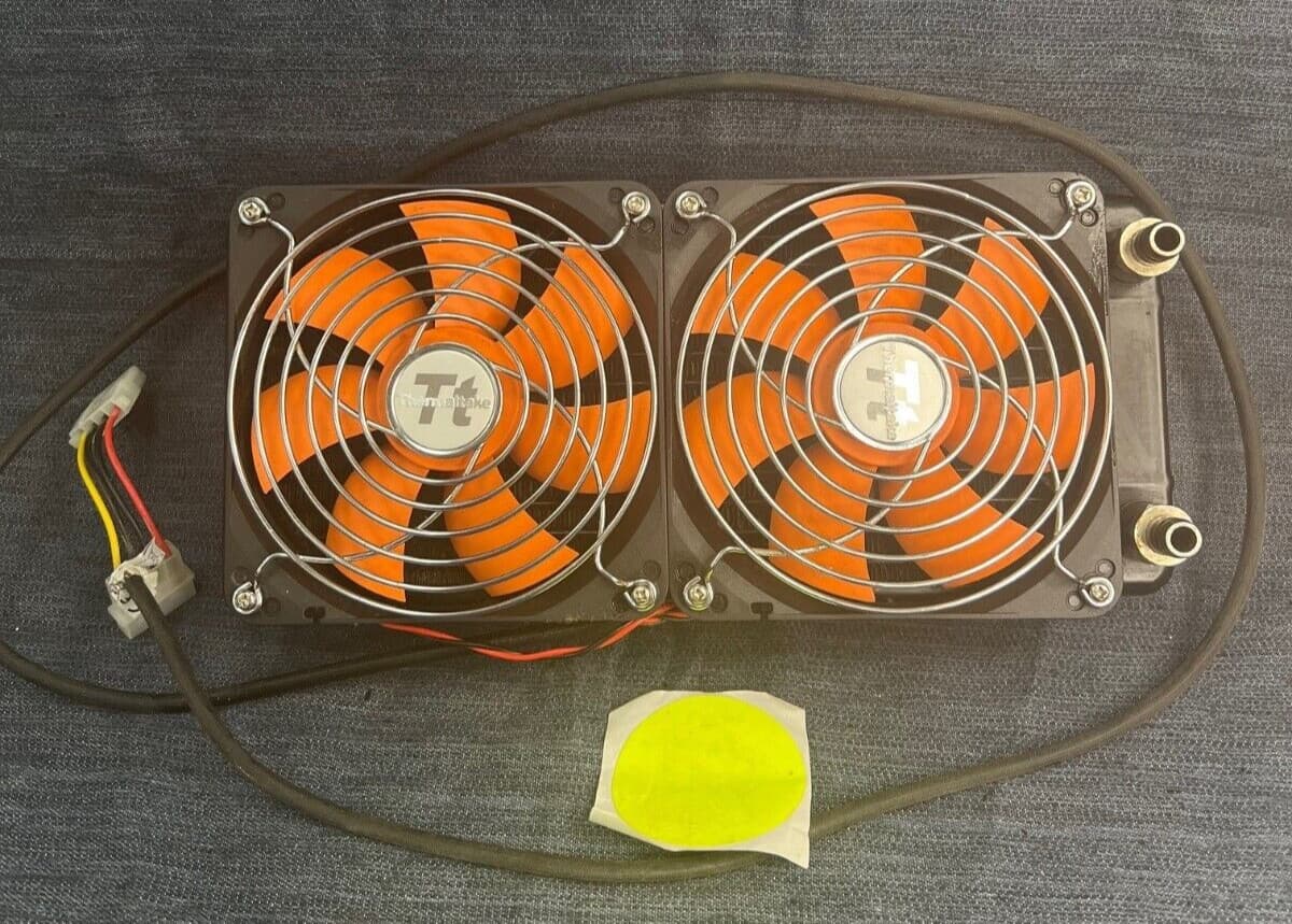 THERMALTAKE BIG WATER 745 LIQUID COOLING SYSTEM 2-120MM RADIATORS