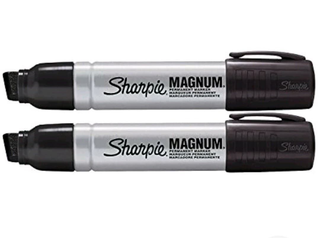 Sharpie Magnum Oversized Permanent Markers Black NEW 2 pcs FAST SHIPPING