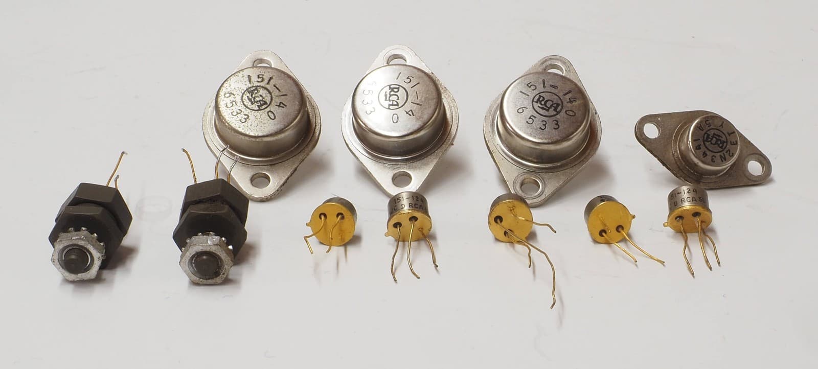 Qty 11 Tektronix 453 Oscilloscope Chassis Mounted Transistors