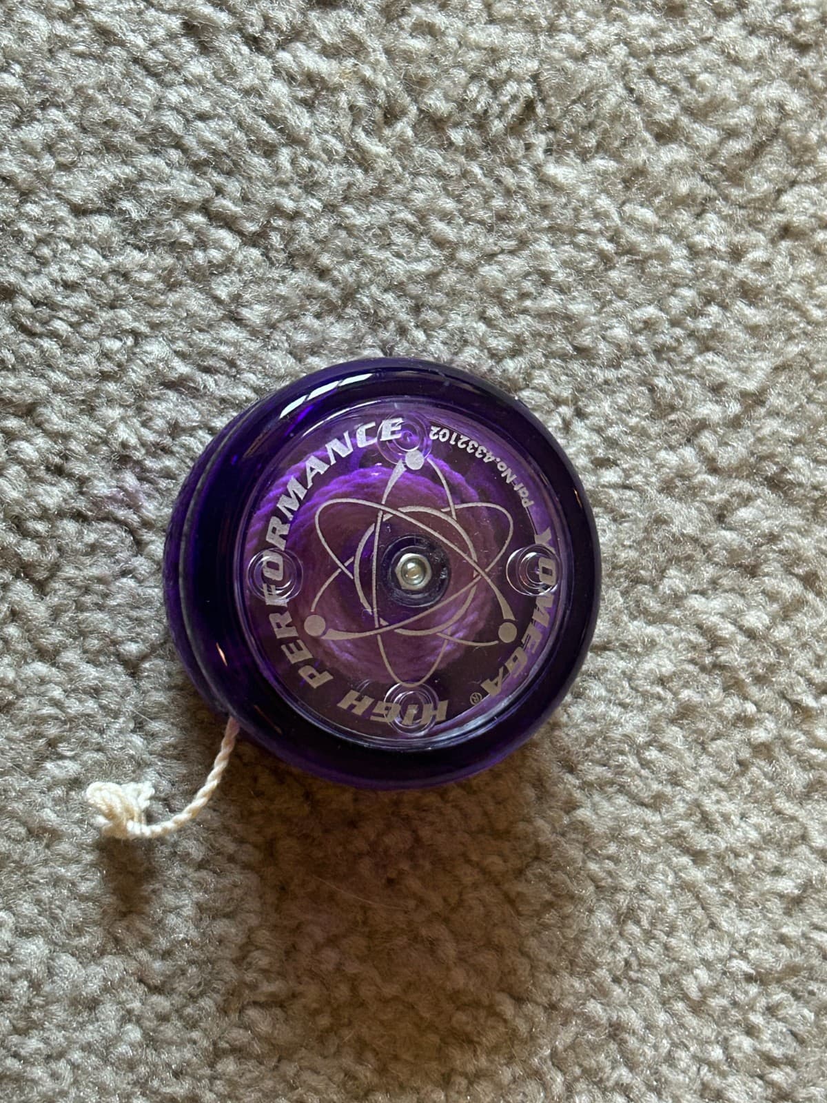 Bandai 1999 Vintage Yomega High Performance Purple Yoyo