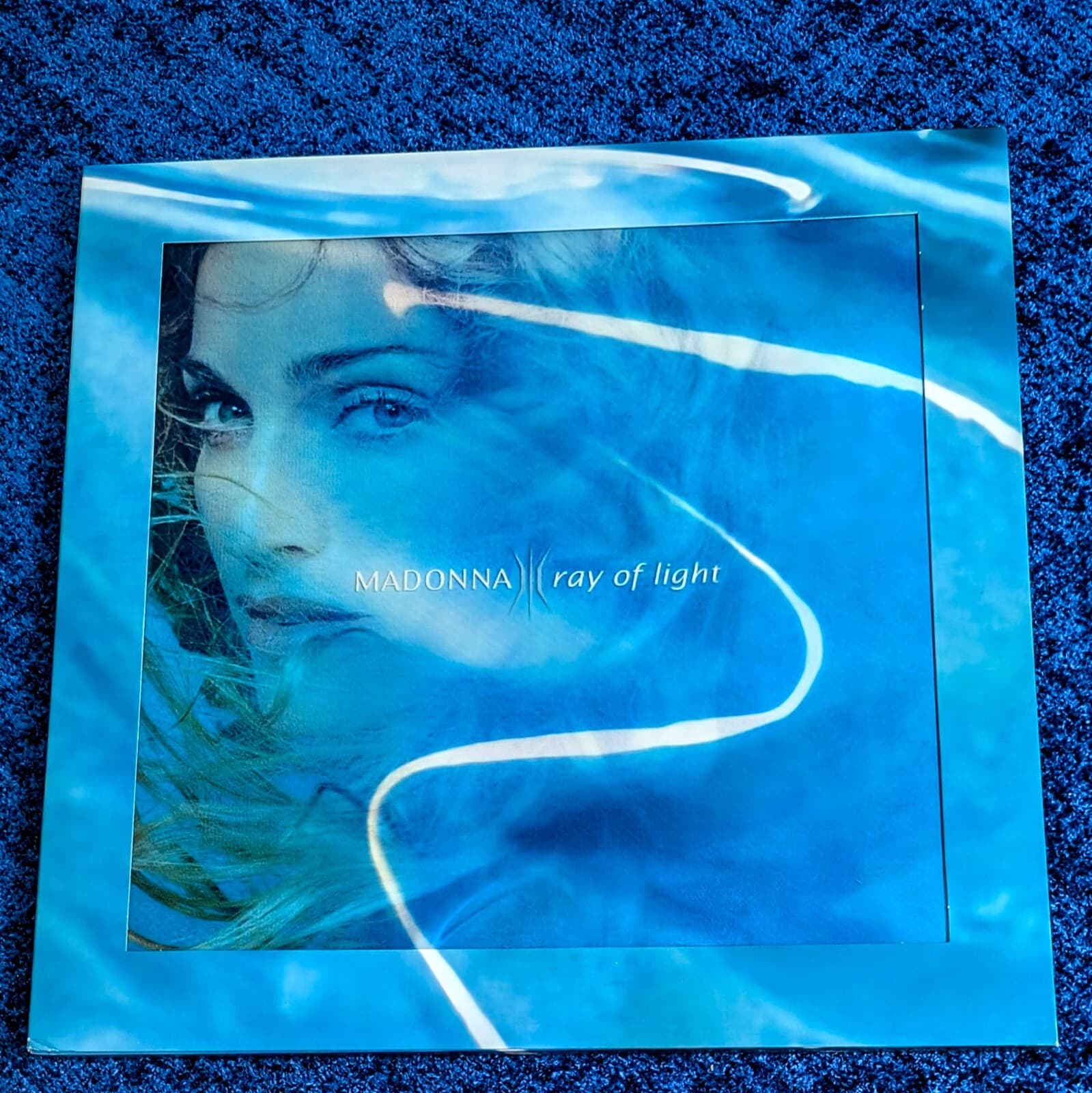 MADONNA RAY OF LIGHT HOLOGRAPHIC ALBUM SLEEVE 25th ANNIVERSARY LIMITED 2023
