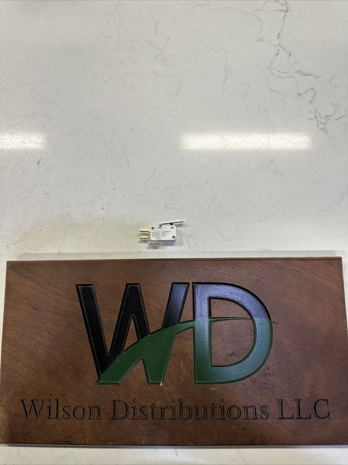 Crouzet u83161.3 limit switch 250v Brand New LRG QTY S51