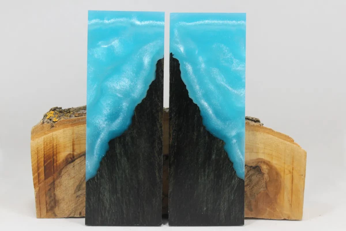 HYBRID STABILIZED DYED MAPLE LIGHT BLUE COMPOSITE KNIFE HANDLE MATERIAL (8018)